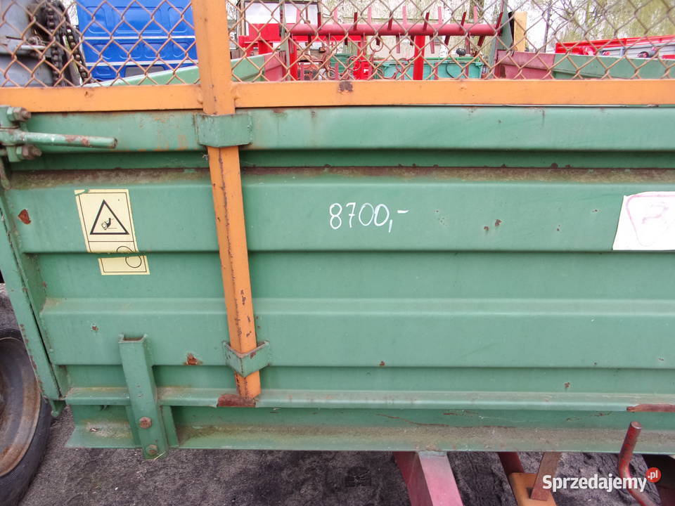 Rozrzutnik obornika przyczepa 30 tony dostępny w Opoczno