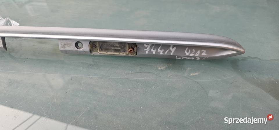 Blenda klapy tył mercedes w202 kombi 2027400293 Zbąszyń