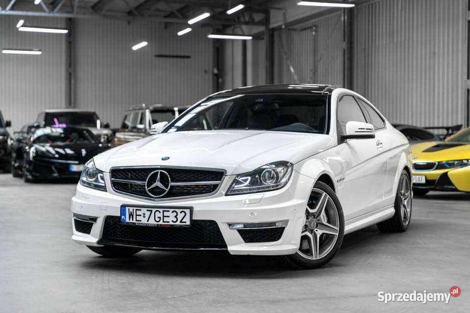 Mercedes C 63 AMG Bezwypadkowy Przebieg 7600 benzyna Mercedes-Benz małopolskie Węgrzce