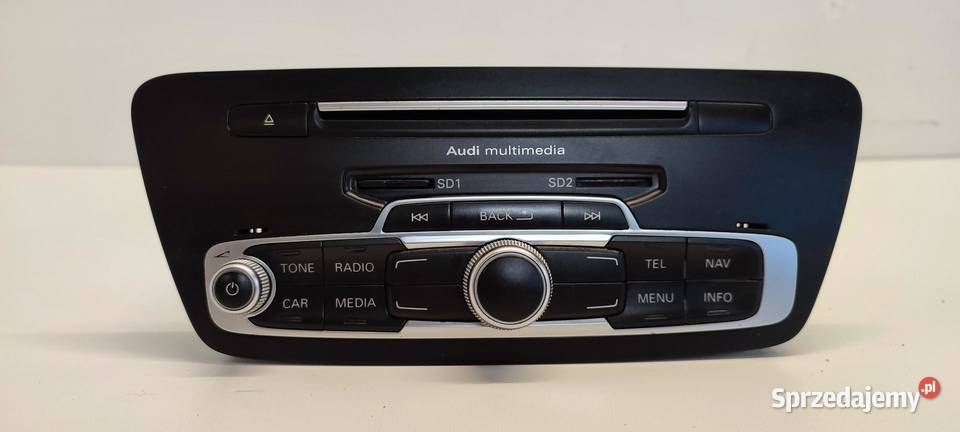 AUDI Q3 8U RADIO NAWIGACJA KARTA 8U1035192D osobowe dolnośląskie