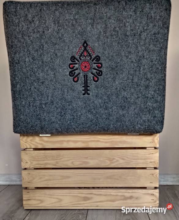 Stylowa regionalna pufa sprzedam