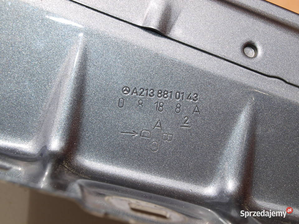 Mercedes E klasa W213 błotnik lewy przód 2016 Kalisz