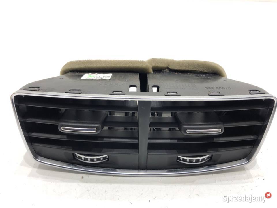 KRATKA NAWIEWU TYŁ AUDI A8 D4 4H0819203B osobowe sprzedam