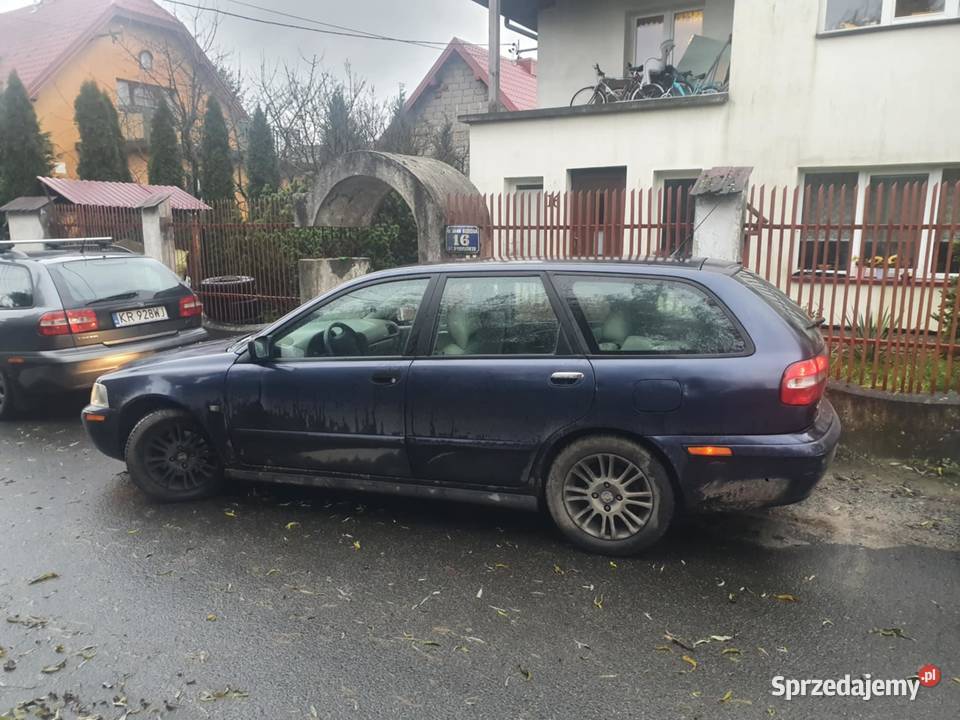 Drzwi tylne prawe lewe Volvo v40 granatowe 34322 Rok produkcji 2003 Kraków