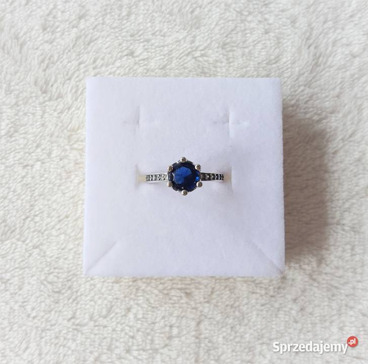 Nowy pierścionek srebrny srebro 925 duża zachodniopomorskie Szczecin