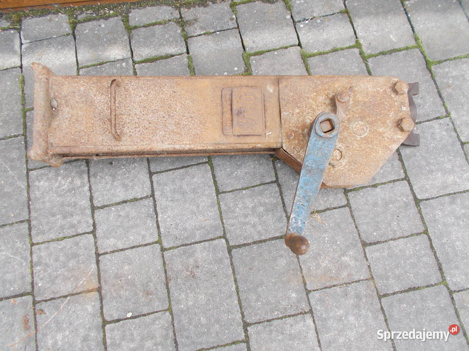 Lewarek kolejowy PFAFF 500 Brzeg