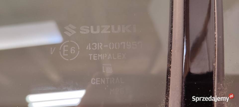 SUZUKI SWIFT MK9 DRZWI LEWY TYŁ ZWP 6800470T00