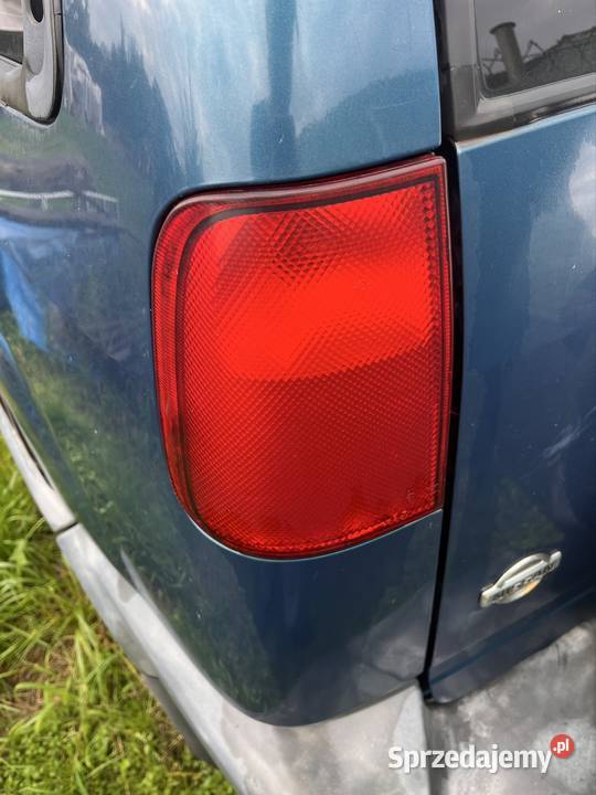 Sprzedam lampy strona lewa i prawa Lampy tylne Włodawa