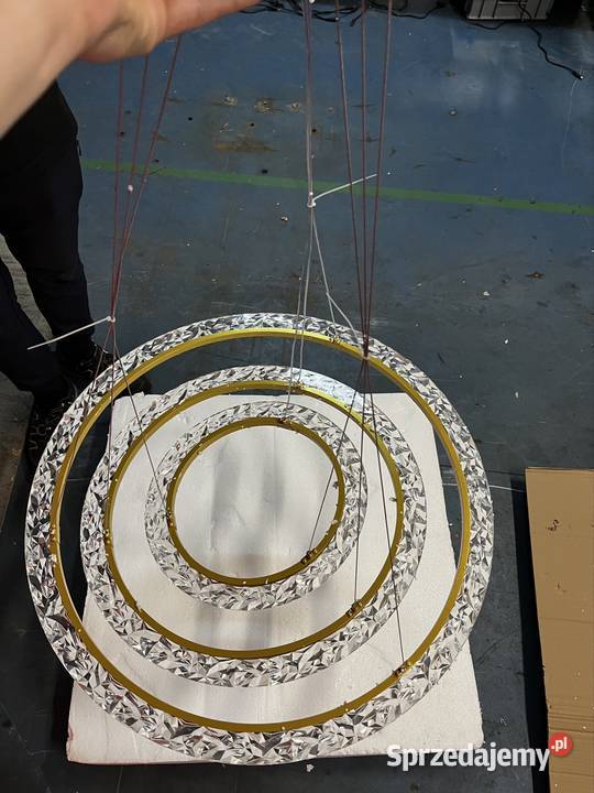 Lampa wiszaca 3 pierscienie nowoczesny design Wrocław