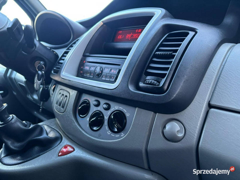 Opel Vivaro 201125 150L2H1KlimatyzacjaWebasto150 Złotniki Kujawskie