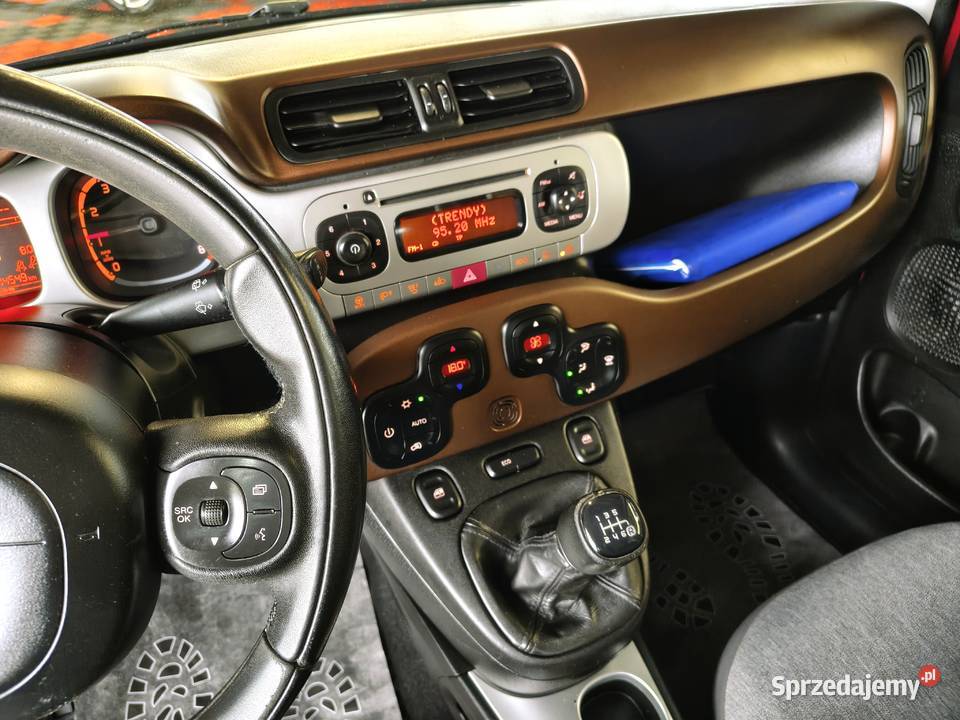 Fiat Panda Wersja Cross Napęd 4x4 2015r lakier metallic Zarszyn