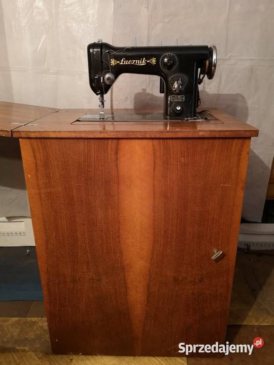 Maszyna Łucznik kl86 ze stołem Unikat Pabianice sprzedam