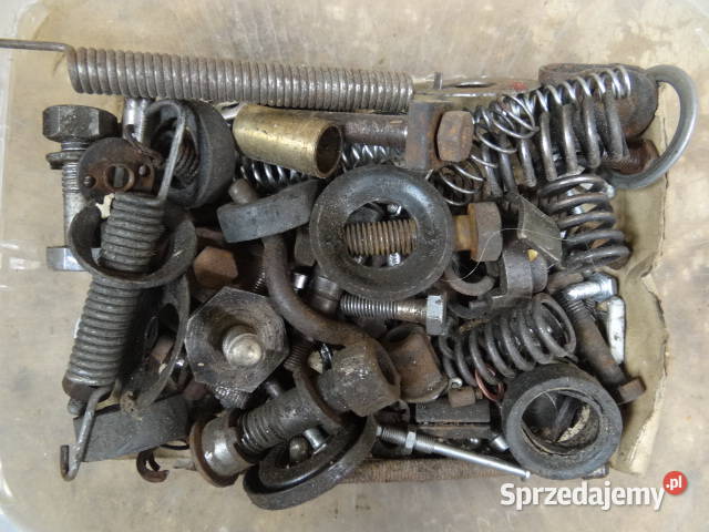 śrubki nakrętki i drobne przydasie Simson AWO