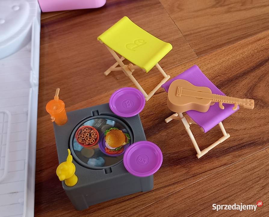 Kamper barbie z łódką basenem i grilem zachodniopomorskie Morzyczyn sprzedam