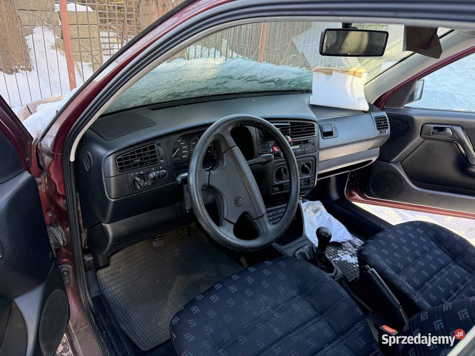 VW GOLF 3 16 BENZYNA DLUGIE OPLATY 1200 świętokrzyskie Kielce sprzedam