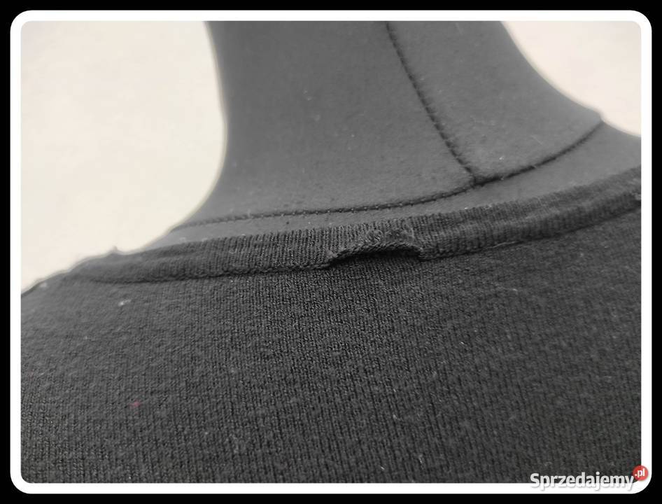 Mięciutki lekki czarny sweterek z wiskozy 44 XXL Płock sprzedam