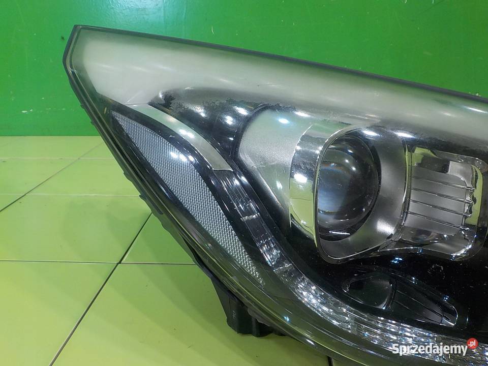 HYUNDAI ix35 LIFT 15r 5D lampa prawa przod osobowe Suków