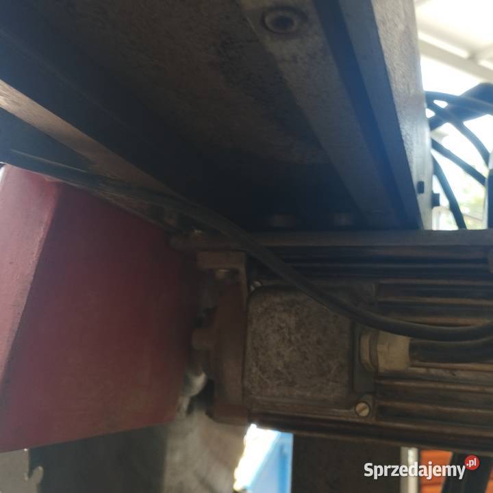 Piła radialna Harwi Silnik 22 kw 380 volt Pozostałe śląskie Boronów