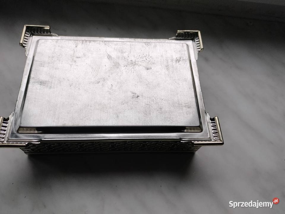 Metalowa puszka dekoracje na ciasteczka guziki