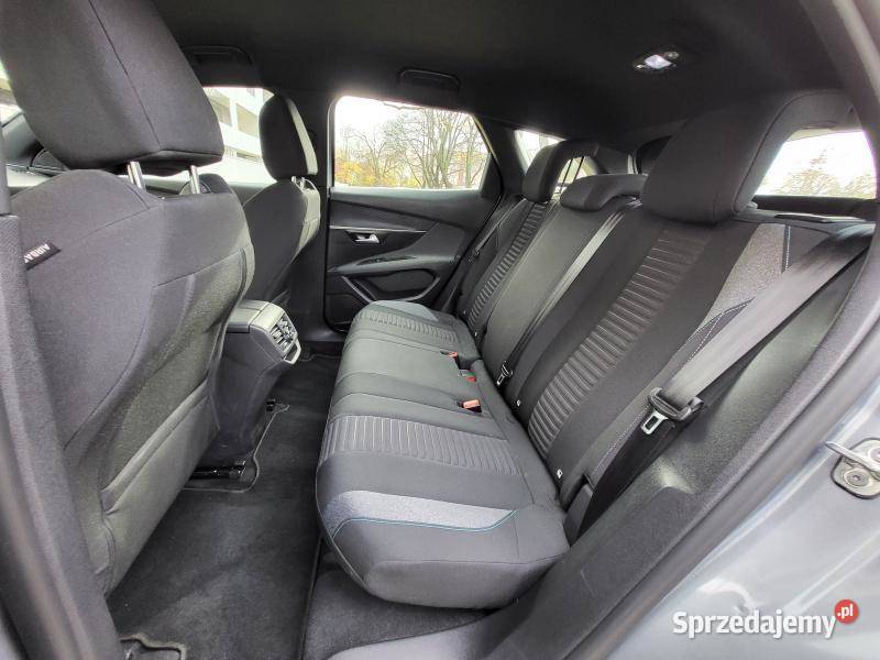 12l benzyna 131 Bezwypadkowy 18 808 Na 131KM mazowieckie Warszawa