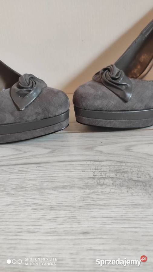 Sprzedam szpilki marki Jennifer rozmiar 38 kujawsko-pomorskie sprzedam