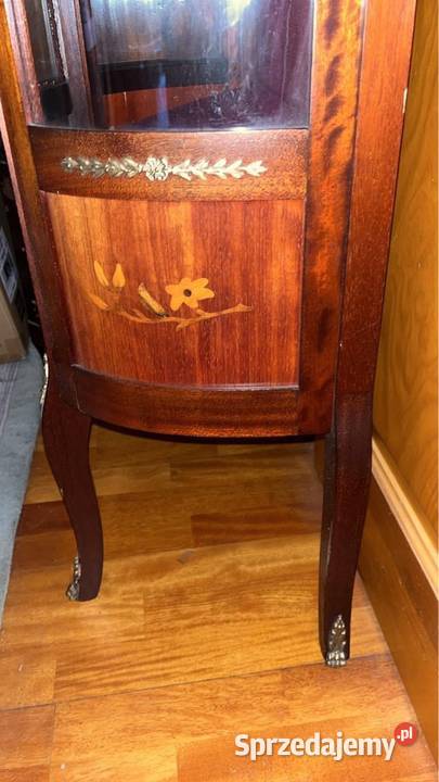 Serwantka Witrynka na porcelanę Figurki Cacuszka Gdańsk