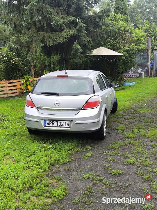 Opel astra h 13 nowe kompsprzeglo nowa skrzynia mazowieckie Brwinów