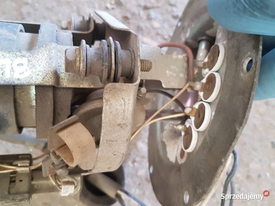 NISSAN BLUEBIRD T72 T12 U12 16 20 POMPA PALIWA Turkowice