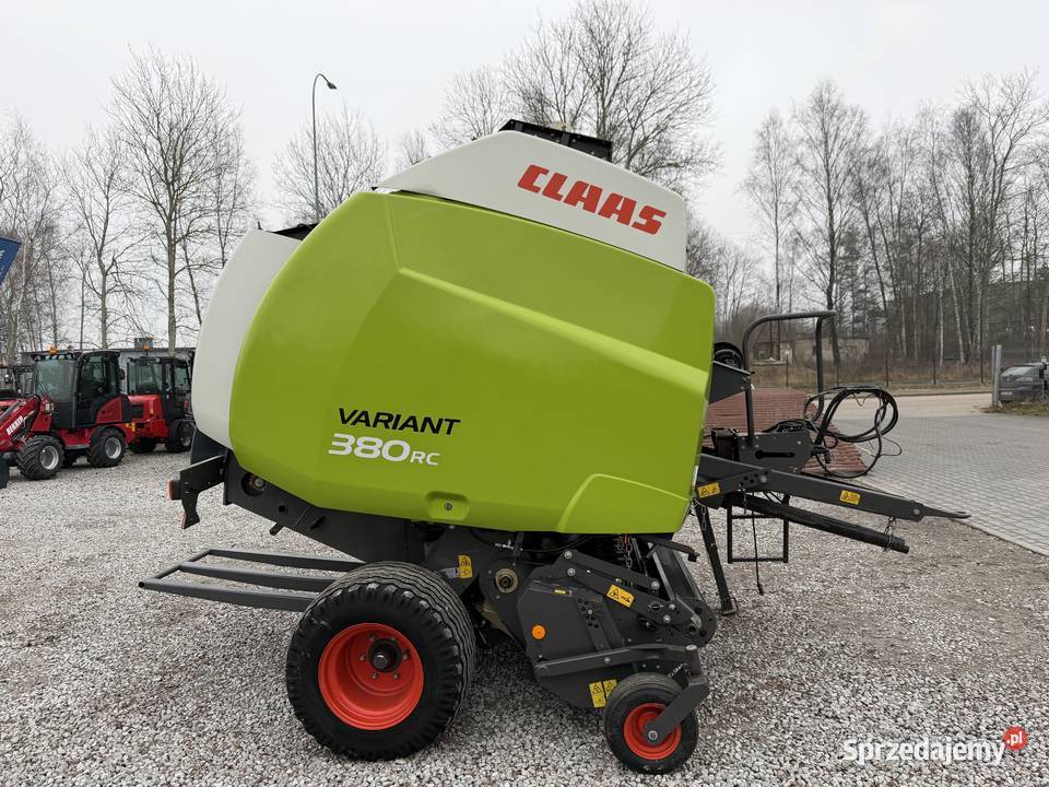 Prasa rolującą Claas Variant 380 Roto Cut rc