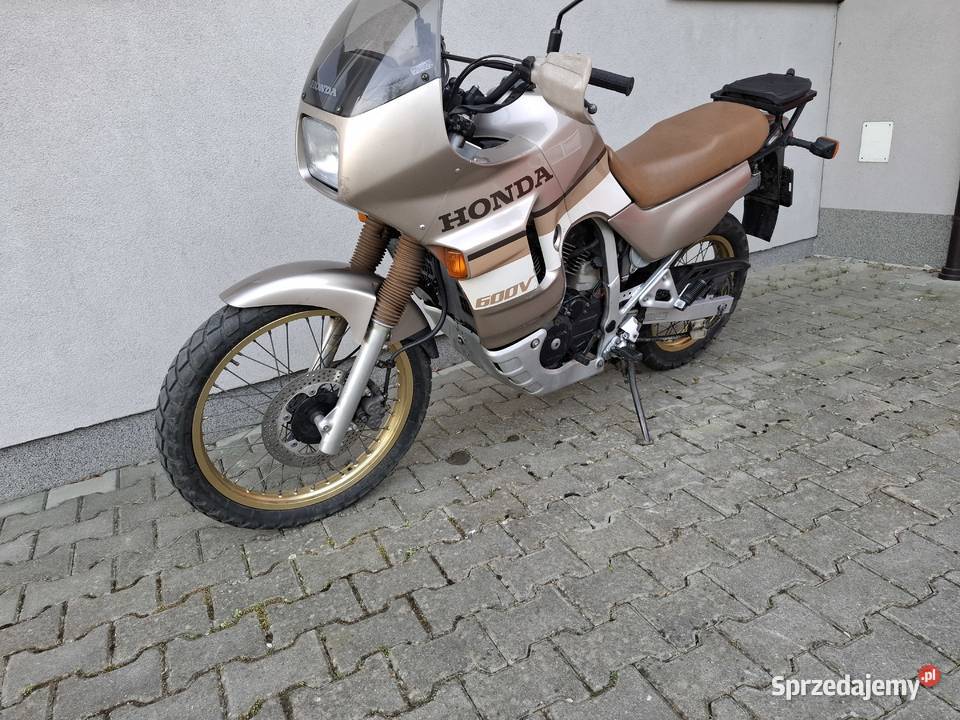 Honda transalp xl 600 1 wł Stan wzorowy sprzedam