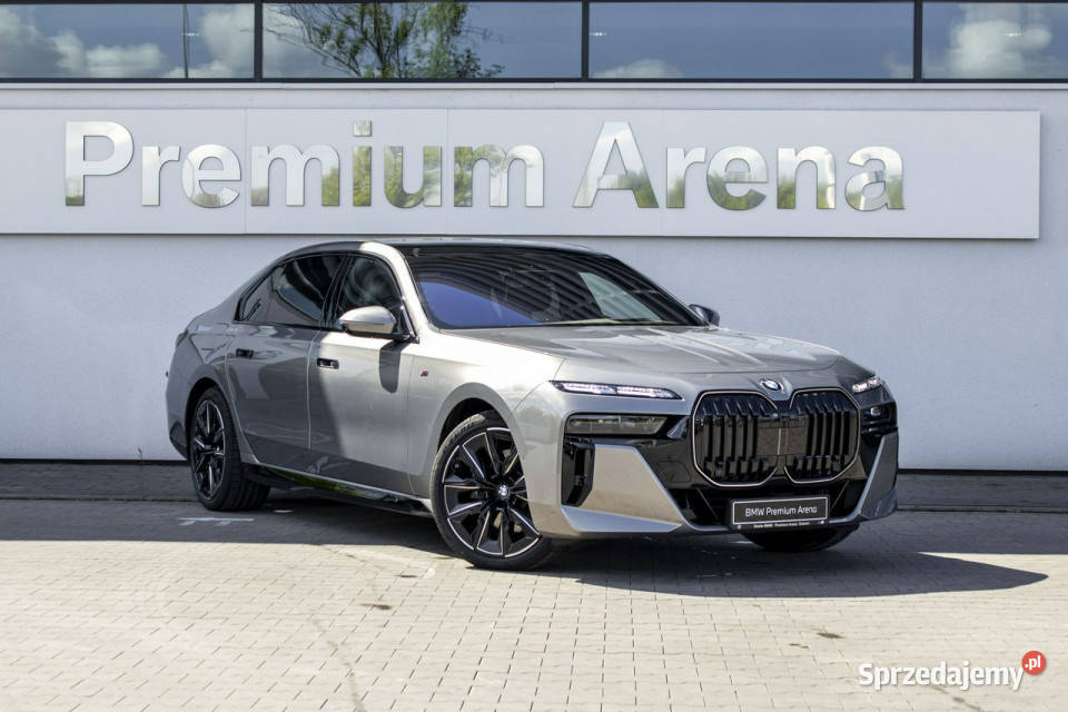 BMW 740 BMW 740d xDrive Limuzyna Demo Koła Łódź sprzedam