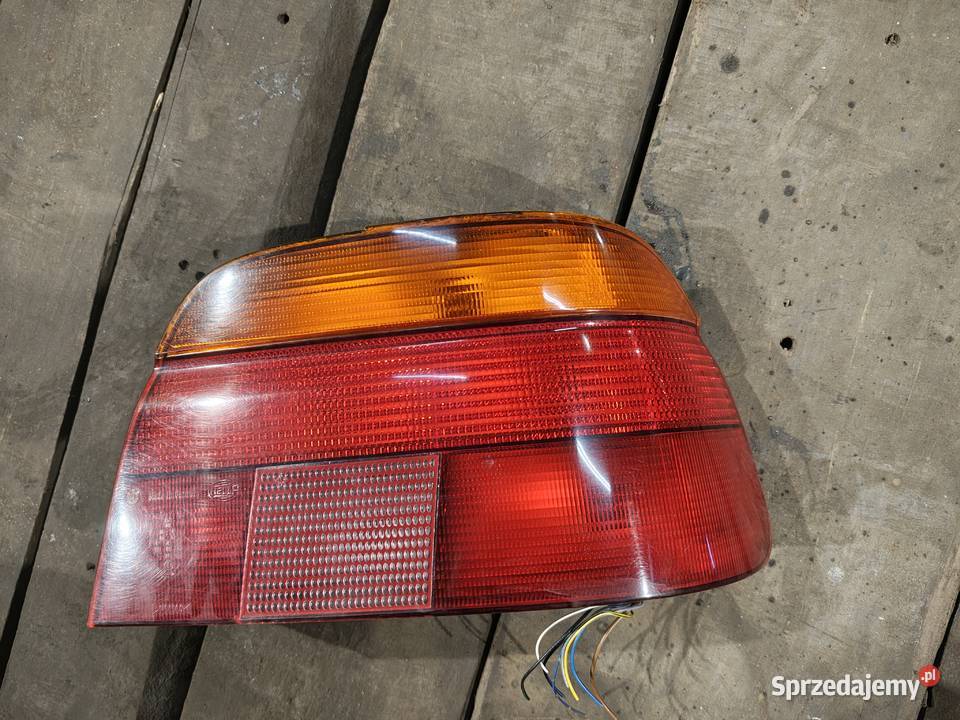 Lampa tylna prawa BMW 5 E39 sedan Lampy tylne Lasek sprzedam