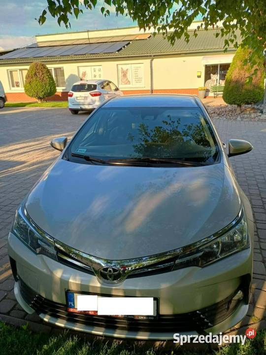 Toyota Corolla Sedan Comfort 16 benzyna 2018 Lublin