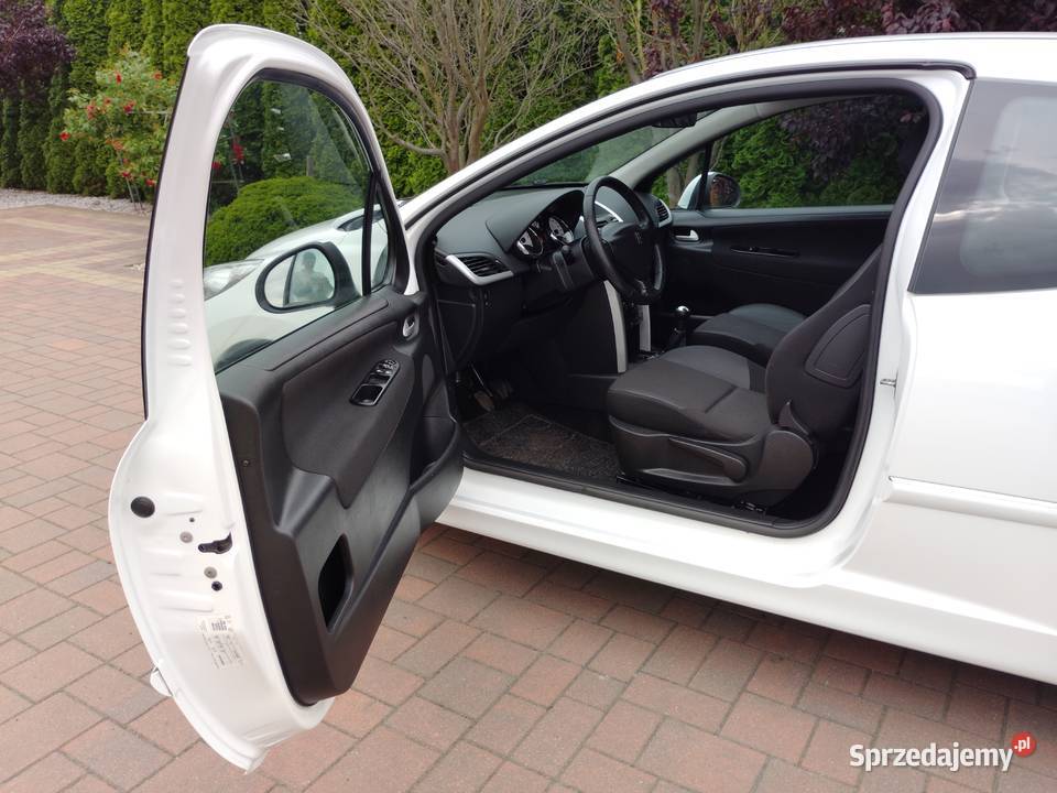 Peugeot 207 Forever 16 ehdi 92 174000 ŁADNY Hatchback Witkowo