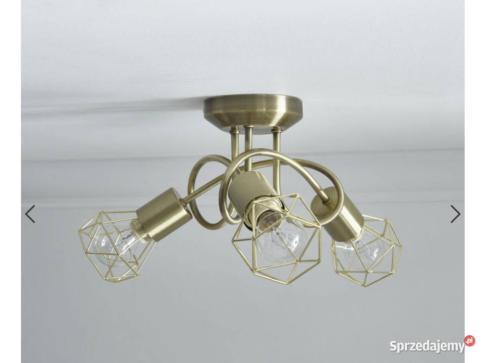 Oprawa sufitowa na 3 lampy w wykończeniu w Brzesko