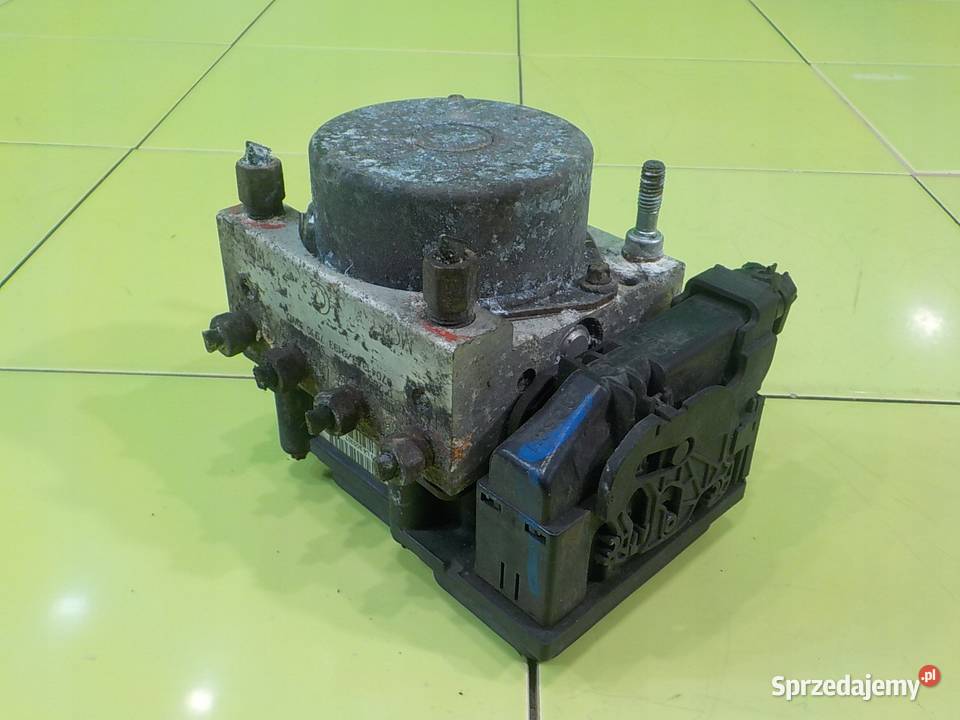 SUZUKI SX4 I 16 B 08r 5D pompa ABS 5611079J00 osobowe Suków