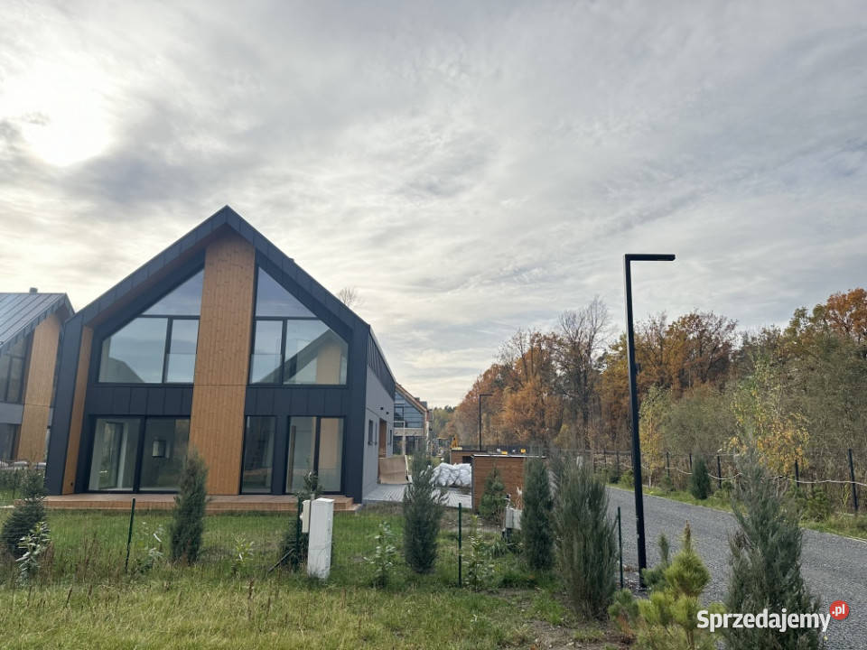 Nowoczesny dom z dachem solarnym Warszawy Ciemne Sprzedaż mazowieckie