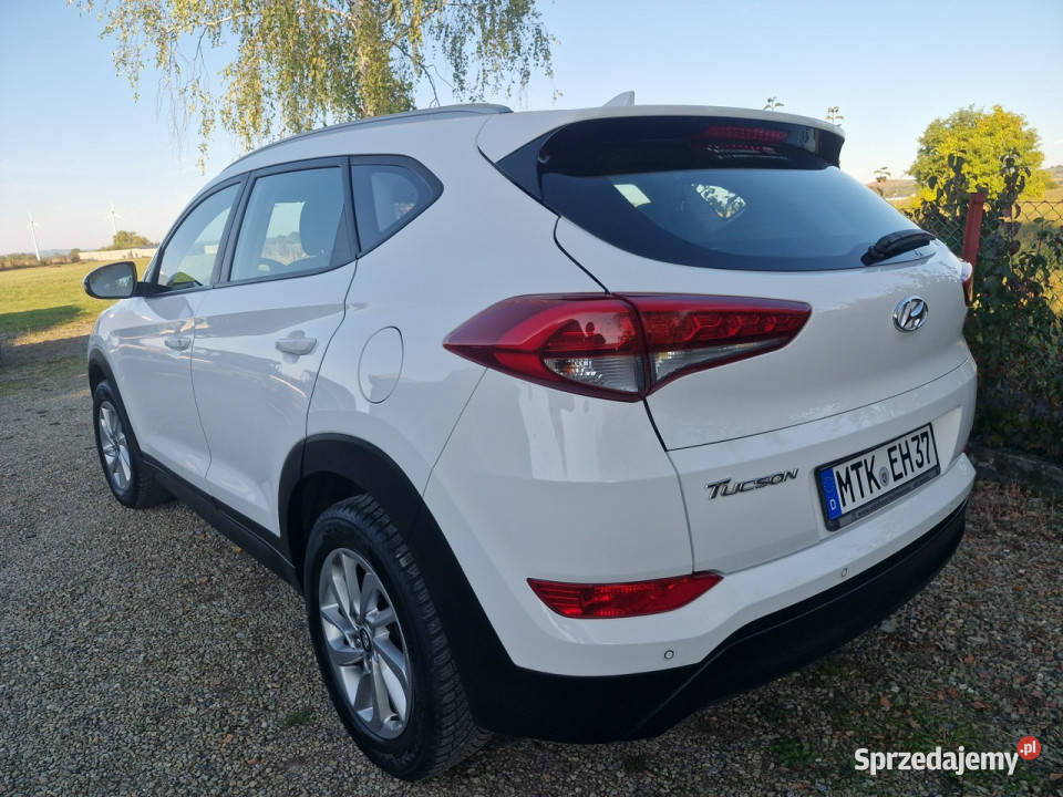 Hyundai Tucson 16 benzyna 125000 serwis w Rymanów