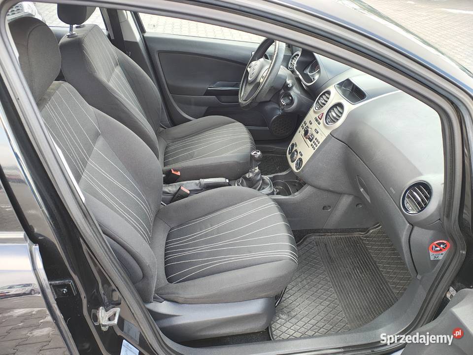 Opel Corsa ZAREJESTROWANY ZIMOWE OPONY VAT marża Corsa Zarszyn sprzedam