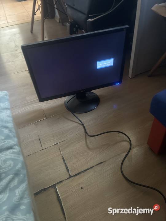 mam na szprzedaż monitor jest używany wszystko Bydgoszcz