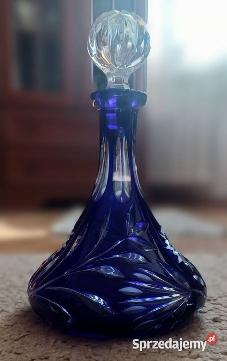 Kobaltowa karafka Bohemian Olsztyn