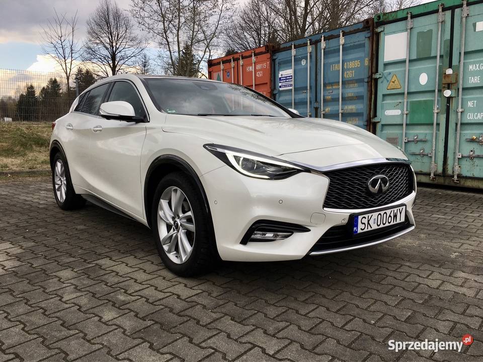 Sprzedam INFINITI Q30 16 122 2016r bezwypadkowy elektrochrom. lusterka boczne śląskie Imielin sprzedam