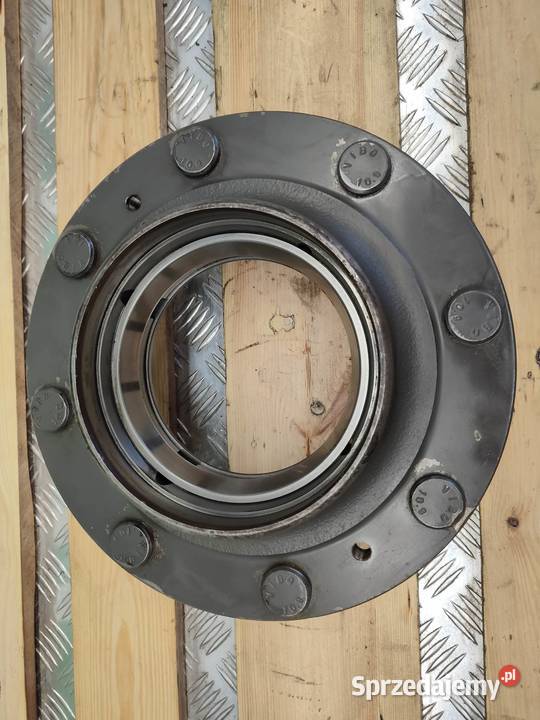Piasta koła Massey Ferguson 9407 11206049619 Wilkowo sprzedam