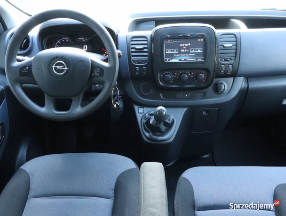 Opel Vivaro 16 BiCDTI manualna Piaseczno