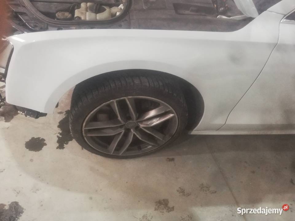 Audi a8 d4 błotnik lewy przód spryskiwacz Sprysk osobowe Grajewo