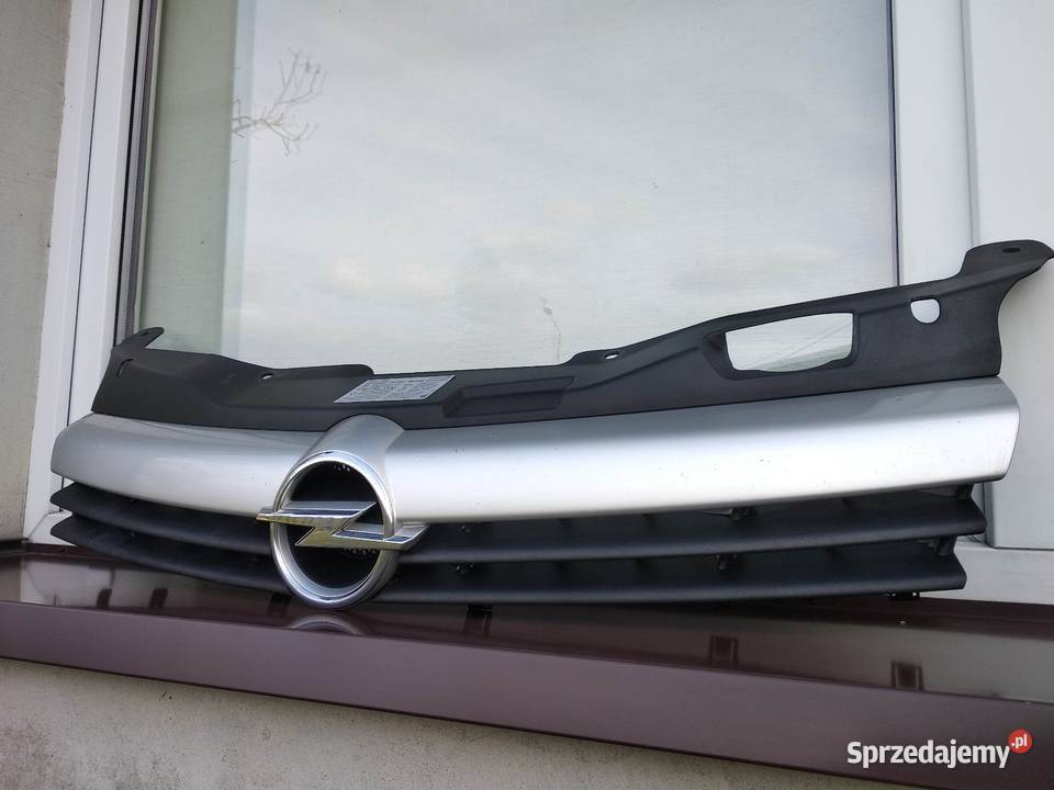 Opel Astra H grill atrapa przednia oryginał Sieradz