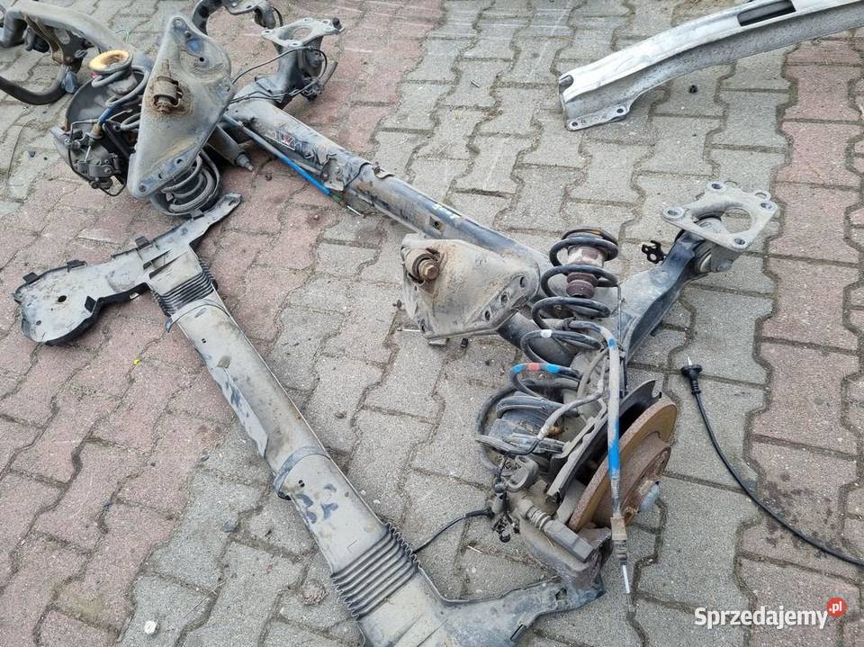 ZAWIESZENIE TYLNE OŚ BELKA TYŁ PEUGEOT 5008 I Zestawy zawieszenia