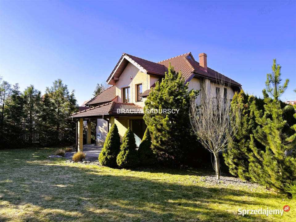 sprzedaży domu wolnostojącego 261m2 Kraków małopolskie