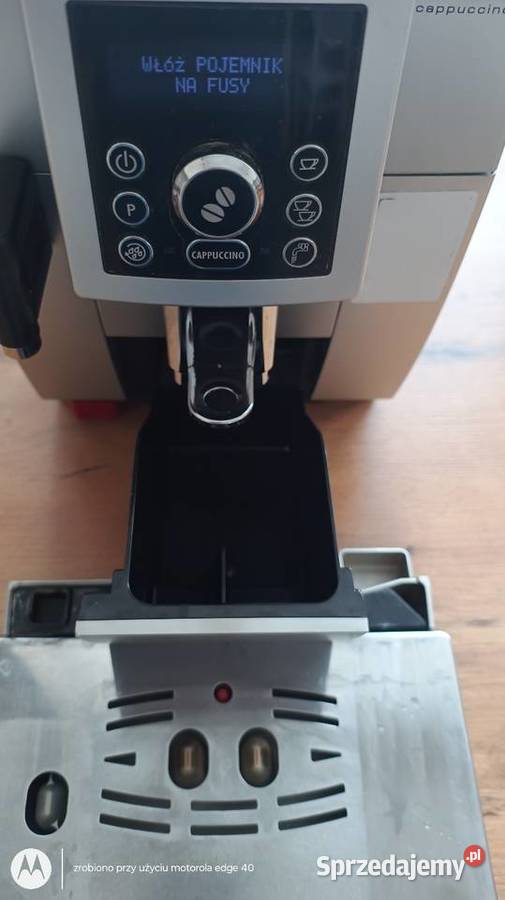 Ekspres ciśnieniowy do kawy DeLonghi Ecam 23460 Pozostałe Ciechanów