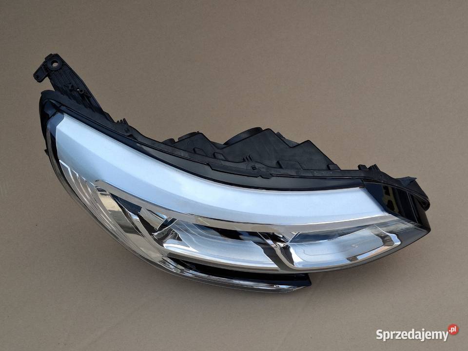 RENAULT MEGANE IV 4 REFLEKTOR PRAWY LAMPA PRAWA Bieleń